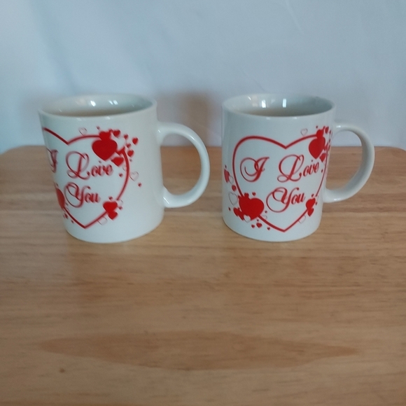 Heart Mugs - Picture 1 of 2